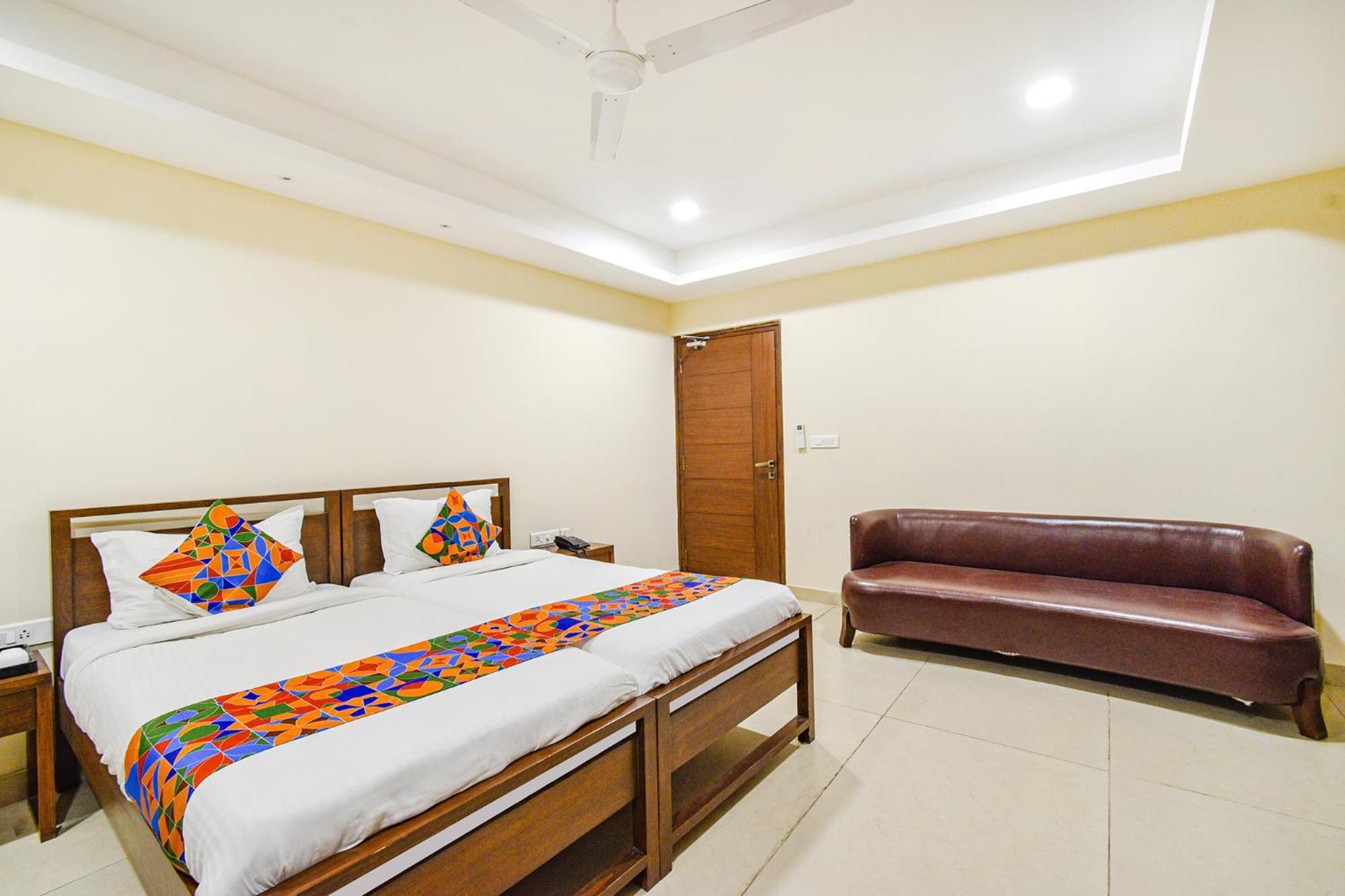 Fabhotel Prime Am Suites - Nr Yashoda Hospitals - Secunderabad Хайдарабад Экстерьер фото