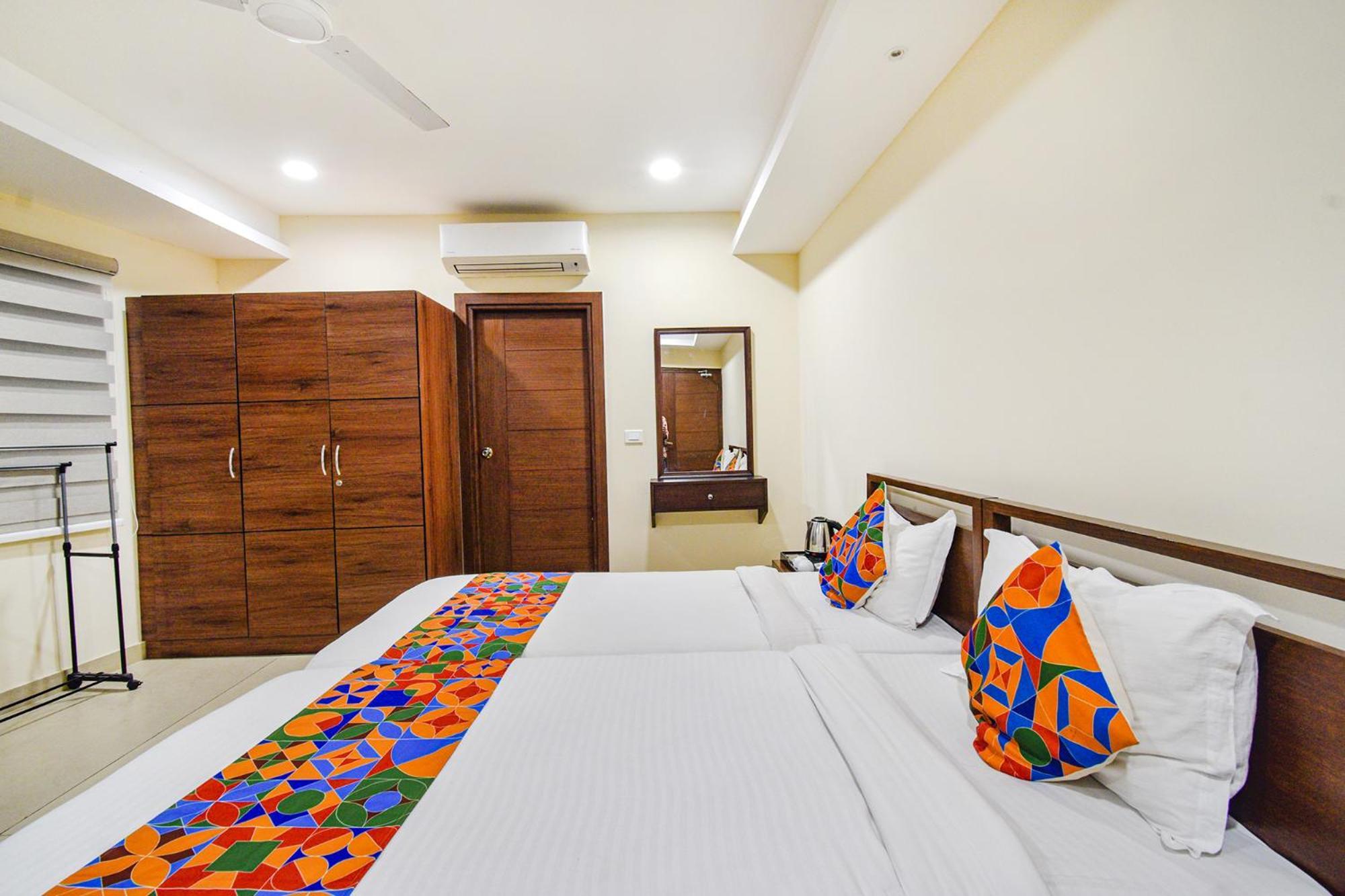 Fabhotel Prime Am Suites - Nr Yashoda Hospitals - Secunderabad Хайдарабад Экстерьер фото